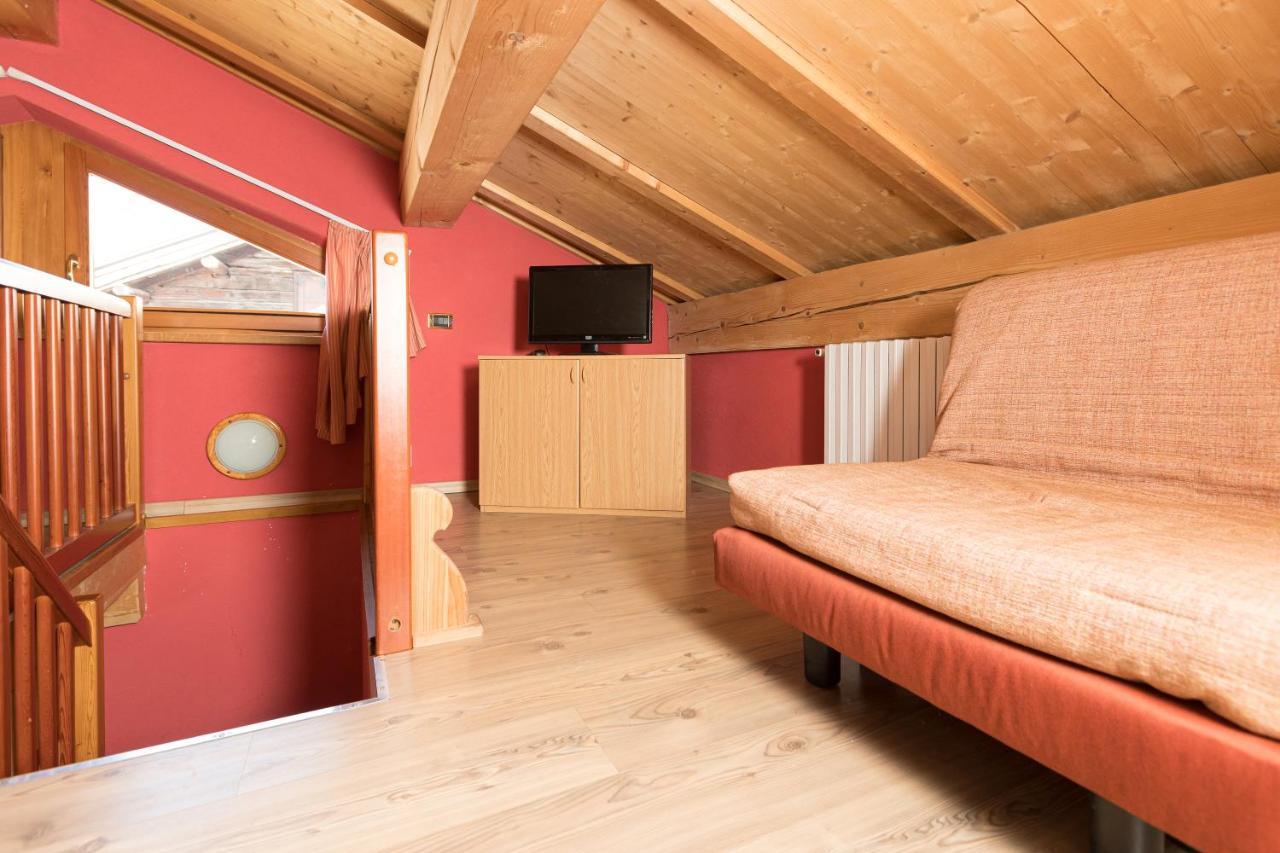 Baita Miralago - Appartamenti Abar Livigno Luaran gambar